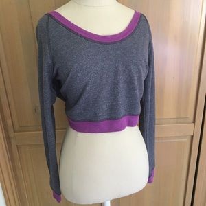 NWOT cropped sweatshirt